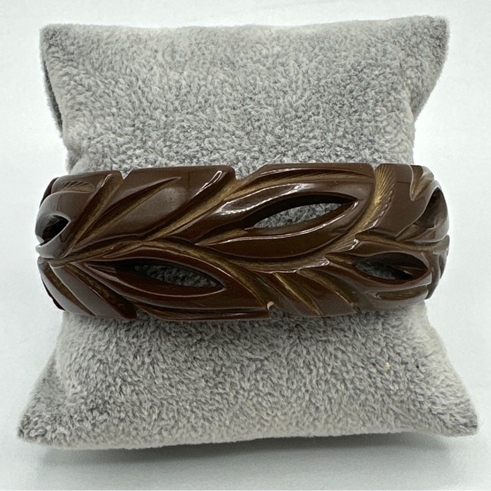 Bittersweet‎ Chocolate Bakelite Bangle - Carved and Pierced Leaf Design #212